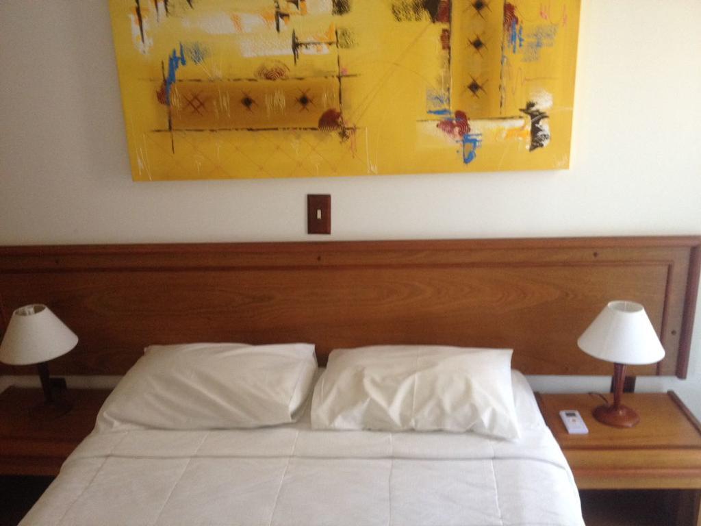 Raio Do Sol Residence 邦比尼亚斯 外观 照片